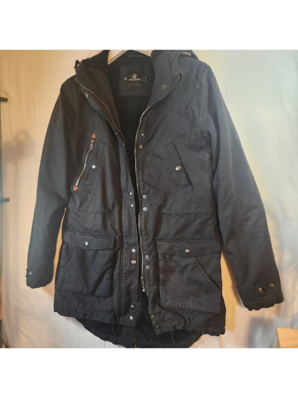 Volcom Black Hooded Parka Jacket Insulated Sherpa Lined Wind Resistant Womens S